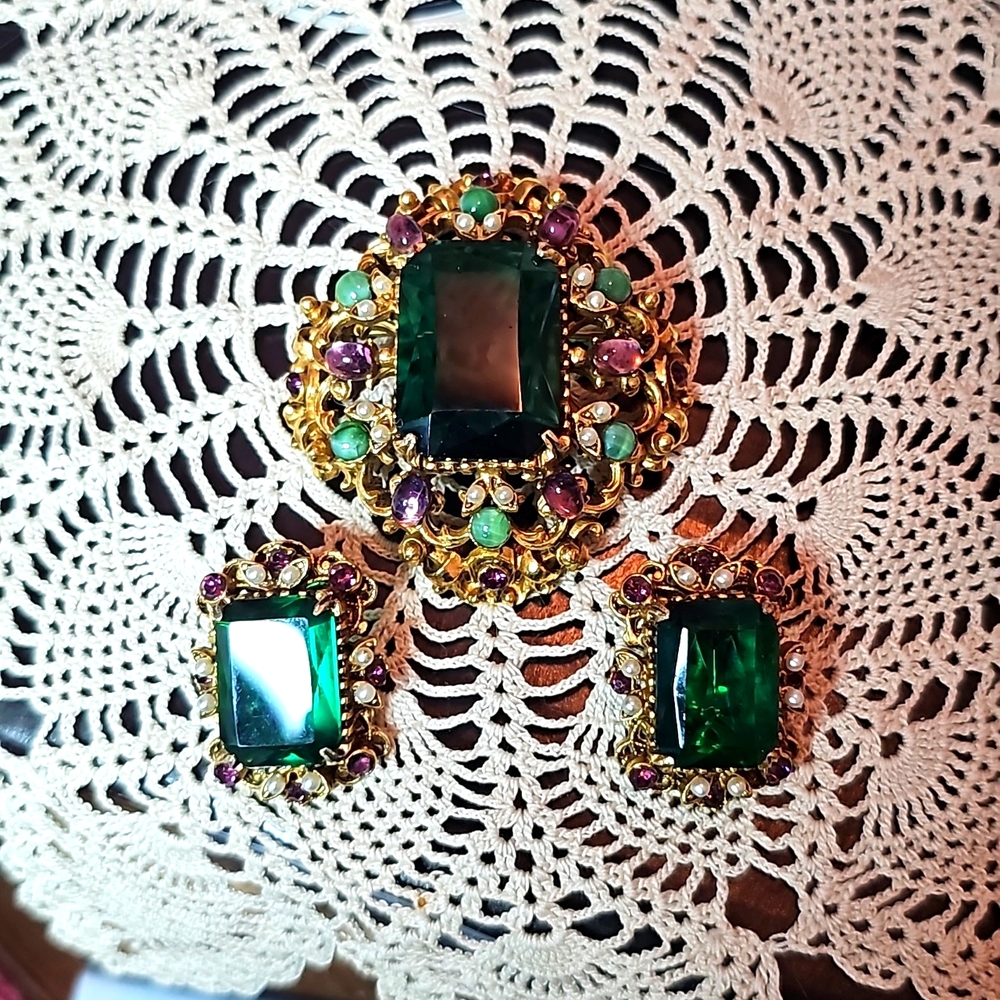 Florenza Brooch & Earrings Set